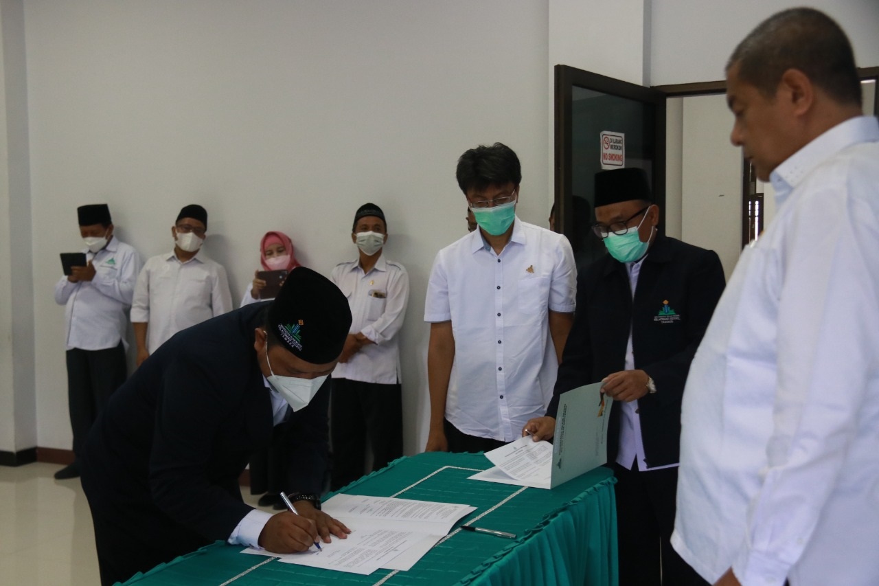 Rektor Uin Khas Jember Lantik Ketum Idtnpns Ri Sebagai Kepala Pusat 